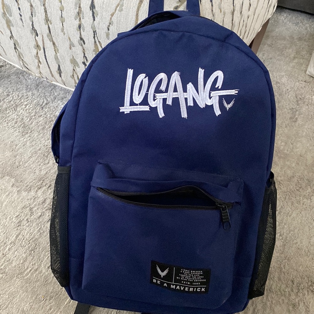 Logang navy back pack - new